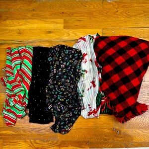 Holiday- festive scarves 5 for$15